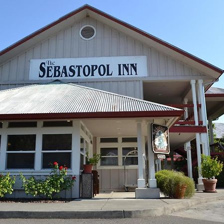 Sebastopol Inn Zewnętrze zdjęcie